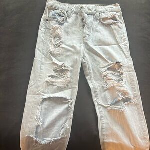 Ripped high waisted baggy jeans from LF
